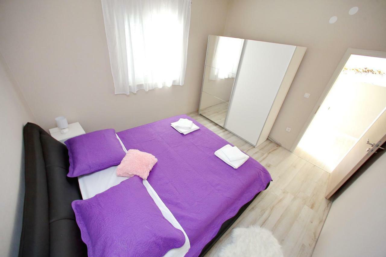 Apartments Sonia Sukosan Exterior photo