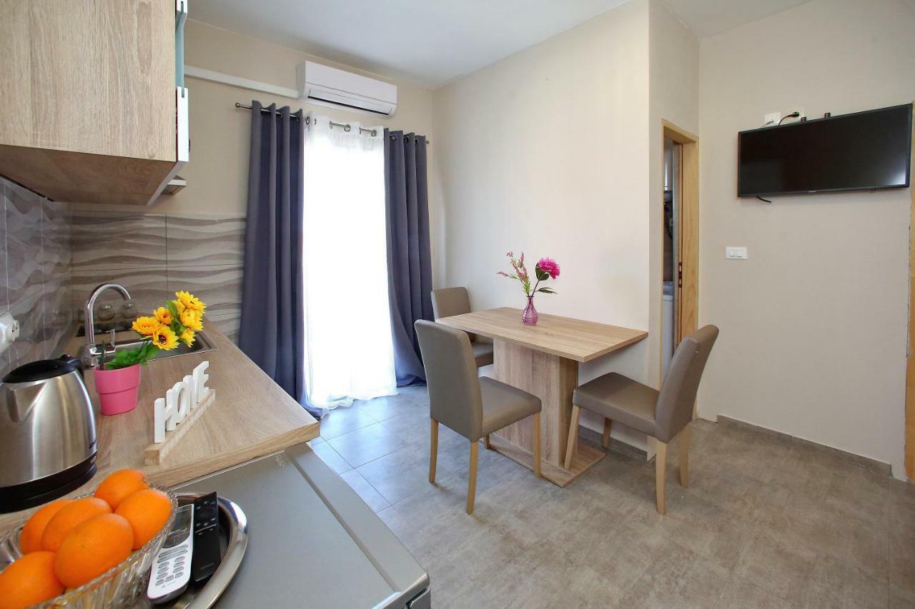 Apartments Sonia Sukosan Exterior photo